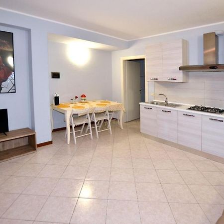 Appartamento Capolaterra Десенцано дел Гарда Екстериор снимка